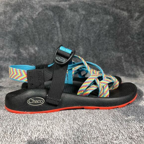 🖤 Chaco ZX/2 Classic Fiesta Rainbow Stripe Toe Loop Strappy Sandals Women Sz 6 - Picture 3 of 7